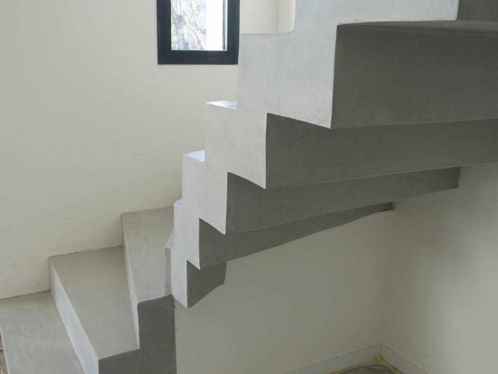 Création d'escalier en béton Cournonterral
